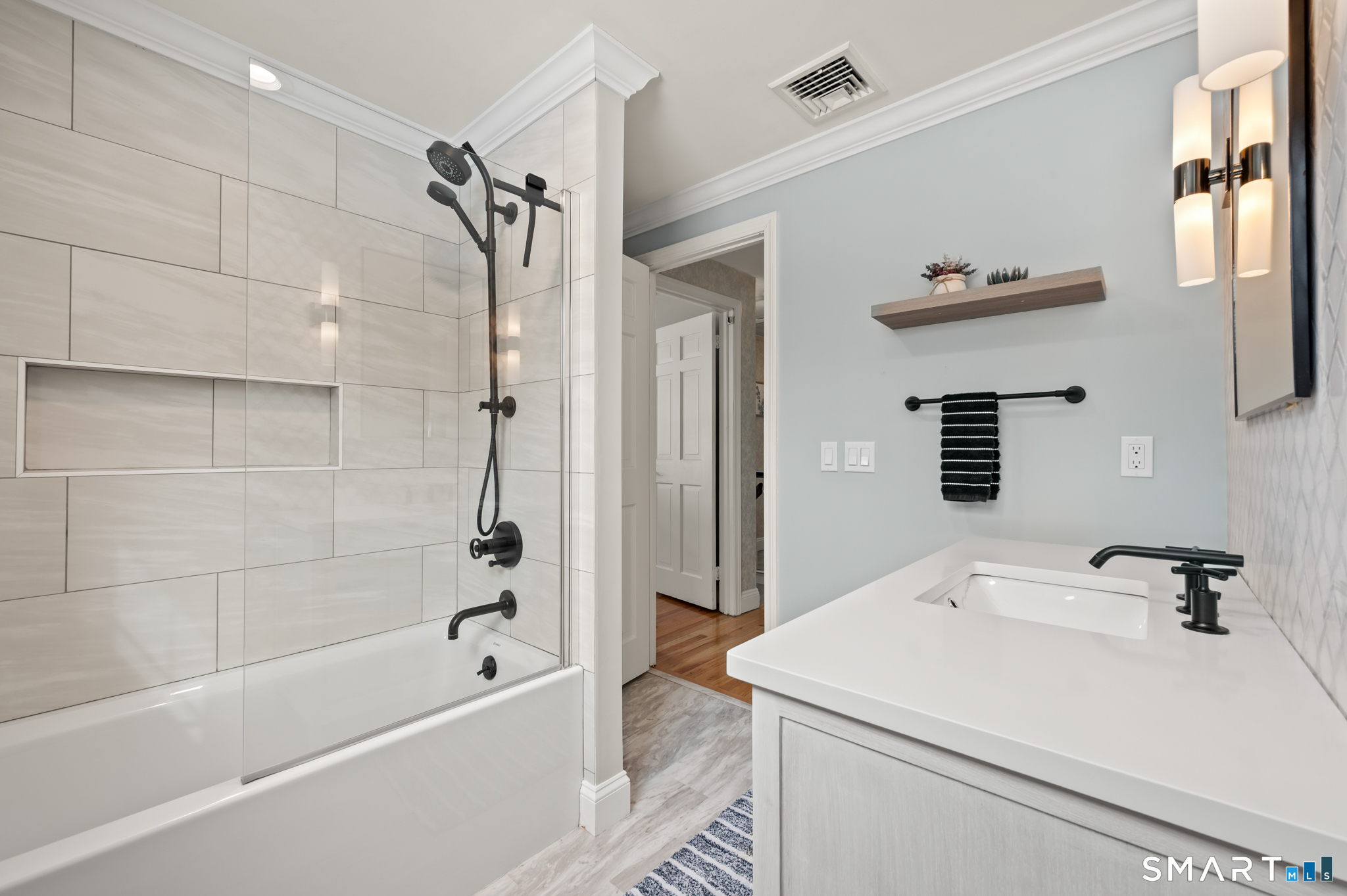 87 Gail Lane South Windsor CT 06074