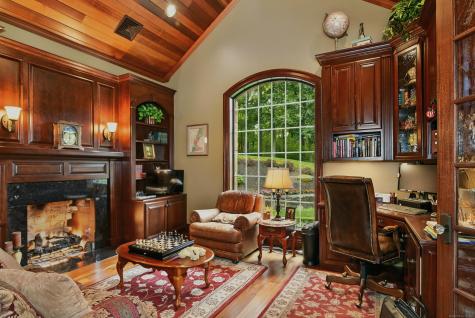 282 & 260 Searles Road Pomfret CT 06259
