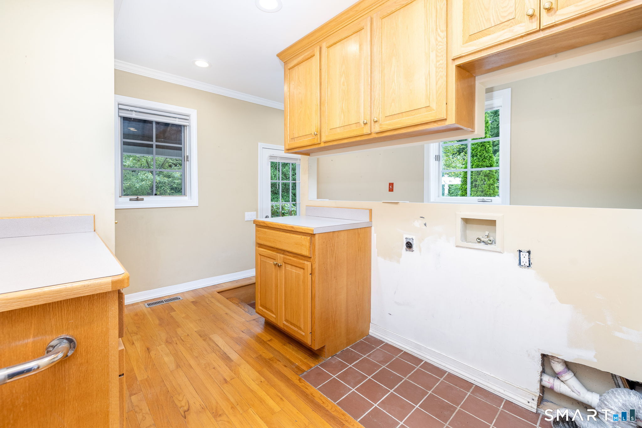 33 Knob Hill Lane Bristol CT 06010