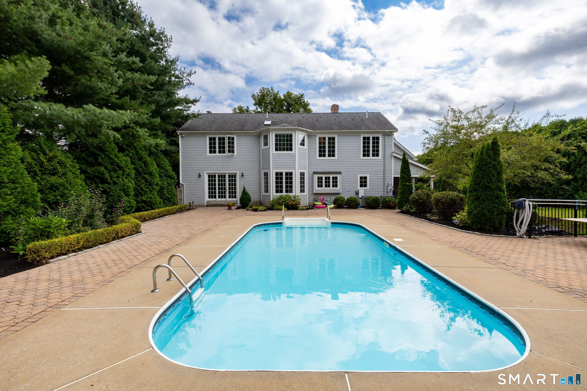 33 Knob Hill Lane Bristol CT 06010