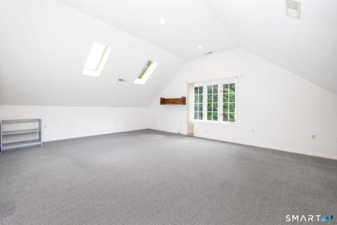 33 Knob Hill Lane Bristol CT 06010