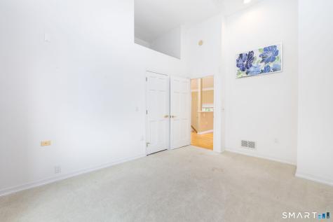 33 Knob Hill Lane Bristol CT 06010