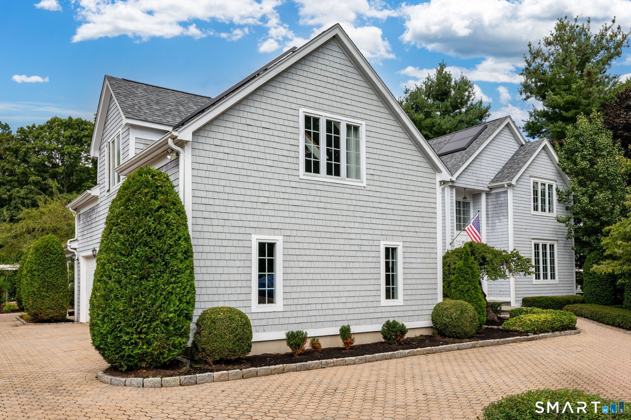 33 Knob Hill Lane Bristol CT 06010