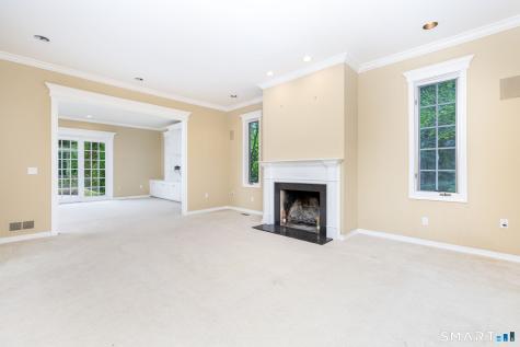 33 Knob Hill Lane Bristol CT 06010