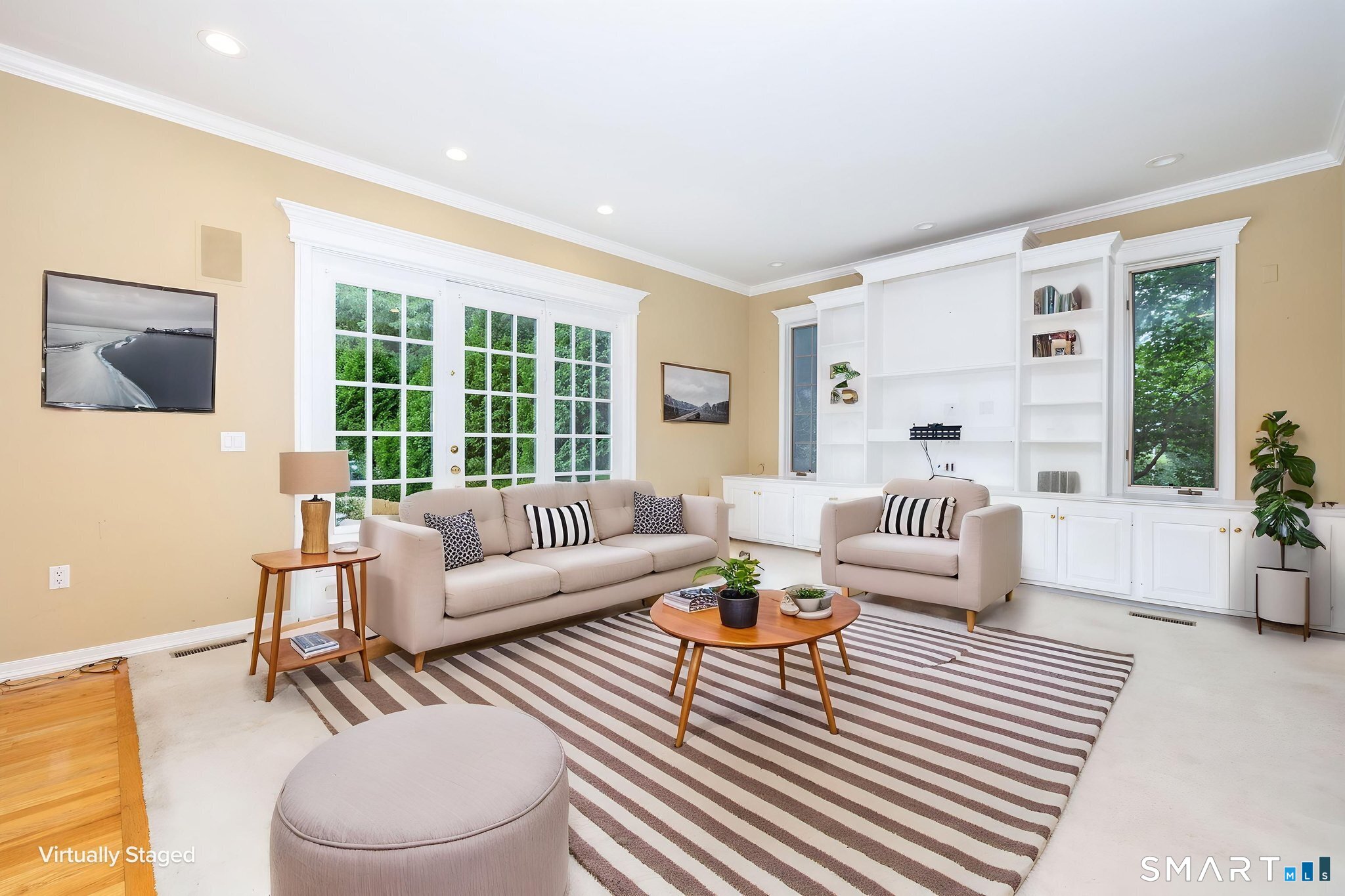33 Knob Hill Lane Bristol CT 06010
