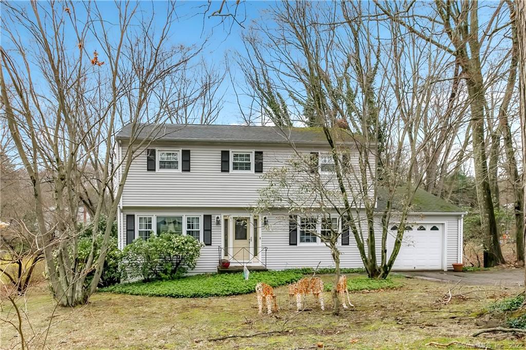 40 Washington Street Trumbull CT 06611