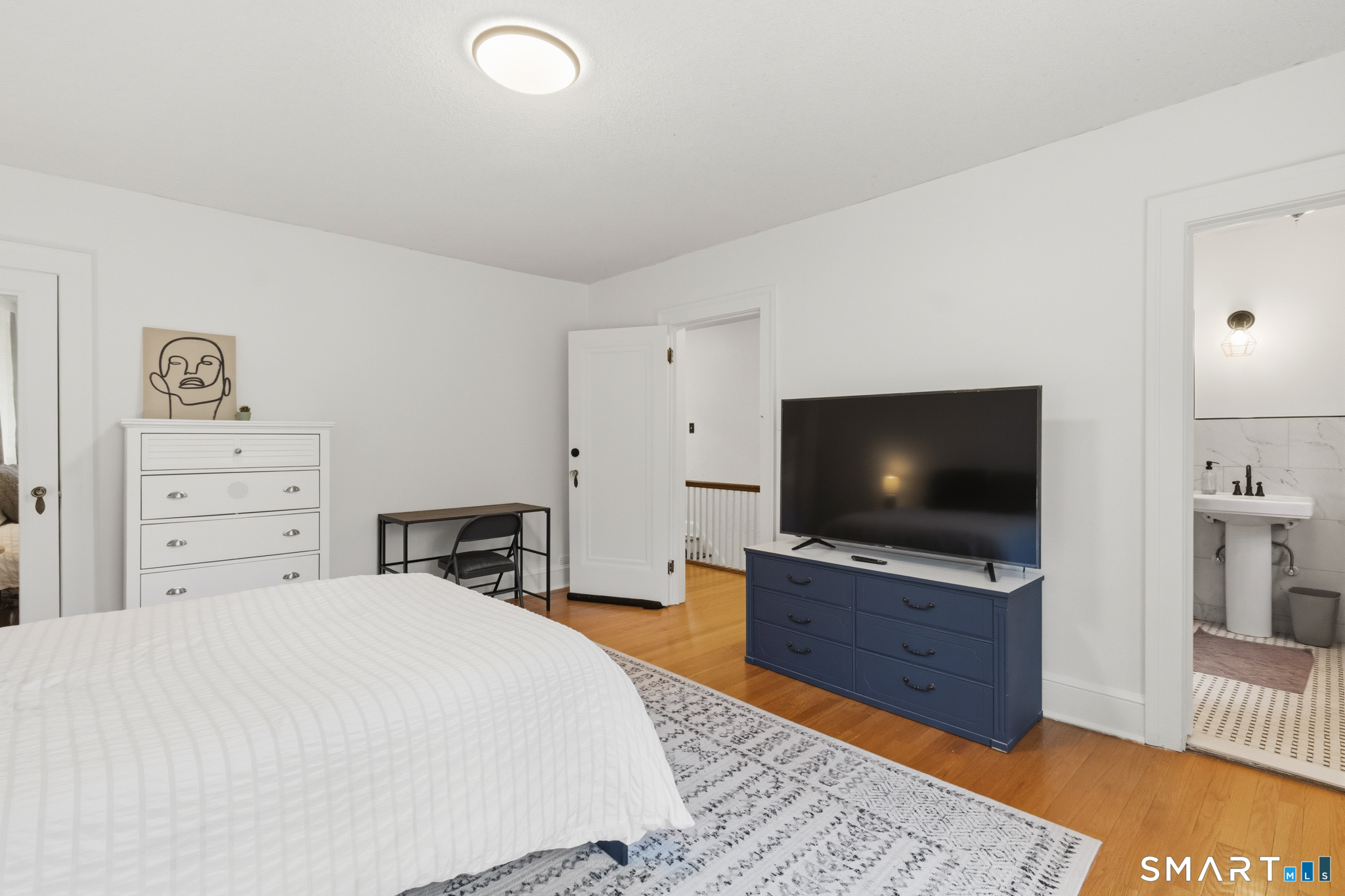 1649 Asylum Avenue West Hartford CT 06117