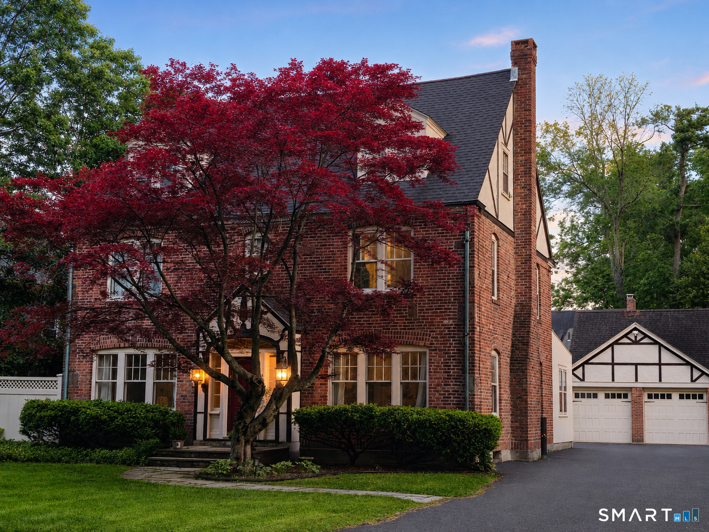 1649 Asylum Avenue West Hartford CT 06117
