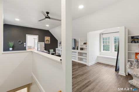 1649 Asylum Avenue West Hartford CT 06117
