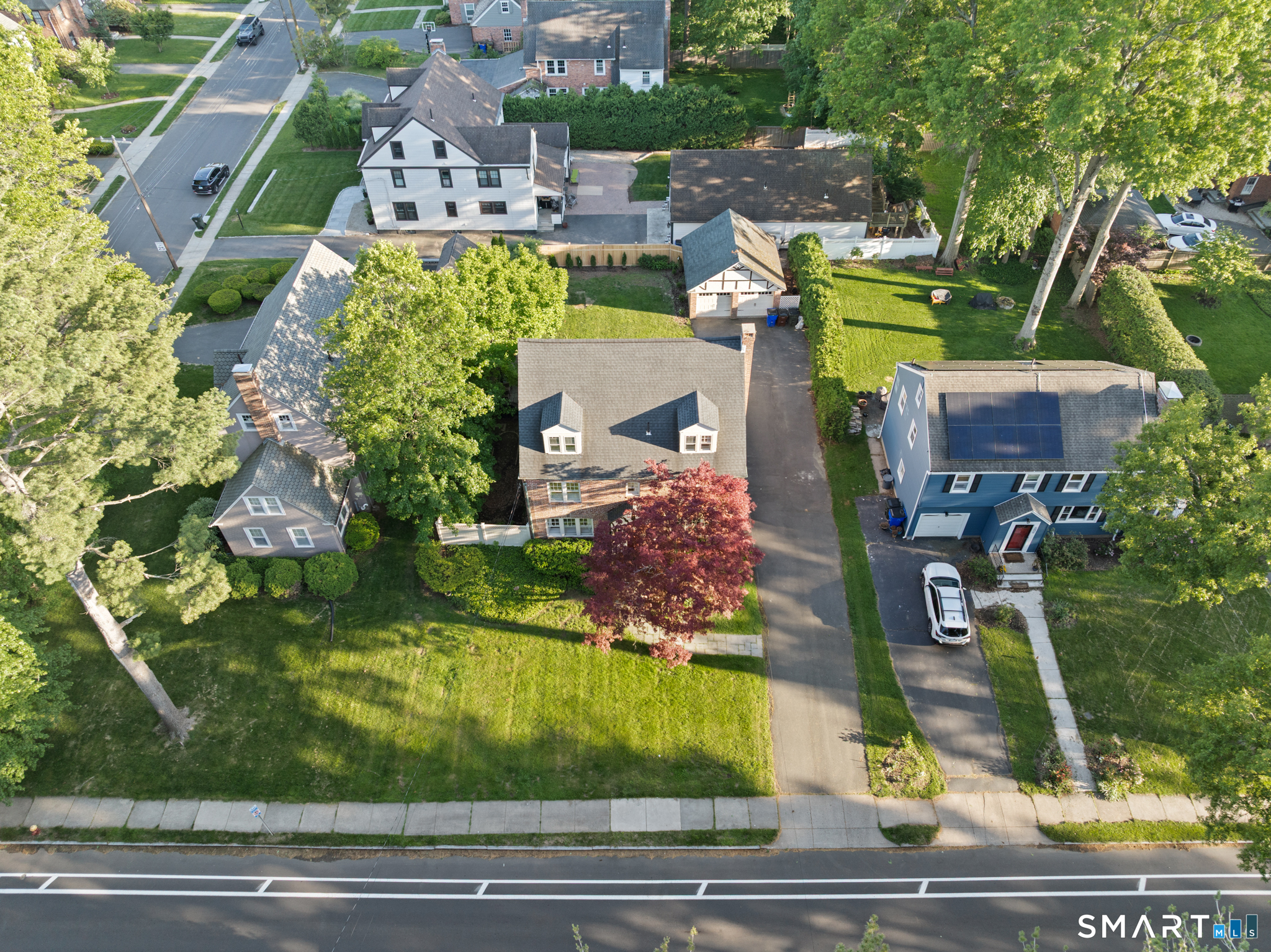 1649 Asylum Avenue West Hartford CT 06117