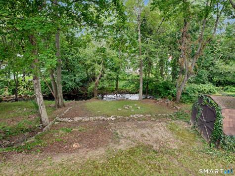 196 North Anthony Street Bridgeport CT 06606