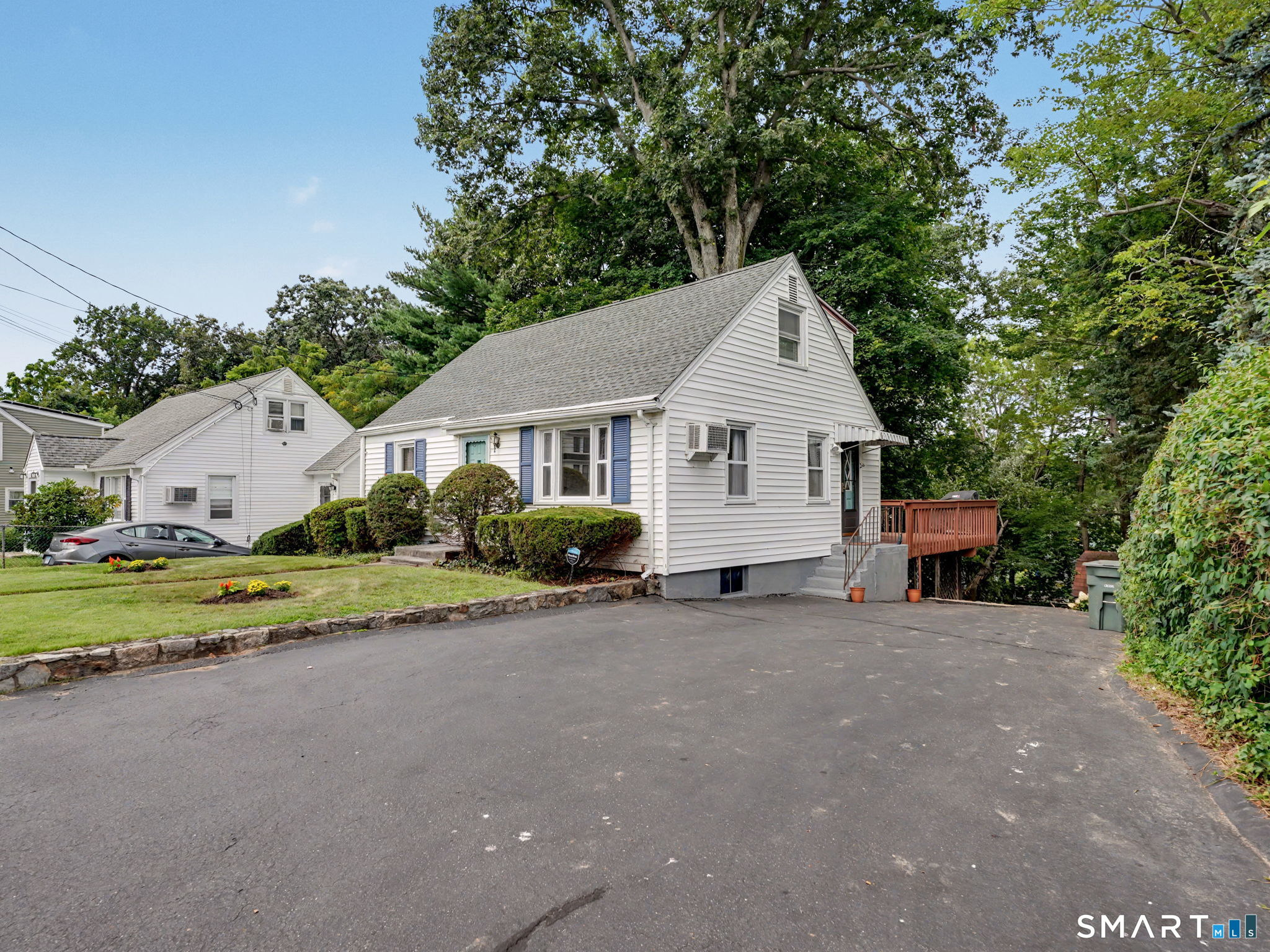 196 North Anthony Street Bridgeport CT 06606