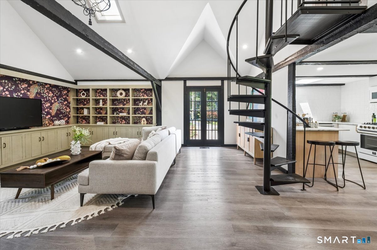 8 Washington Avenue Westport CT 06880