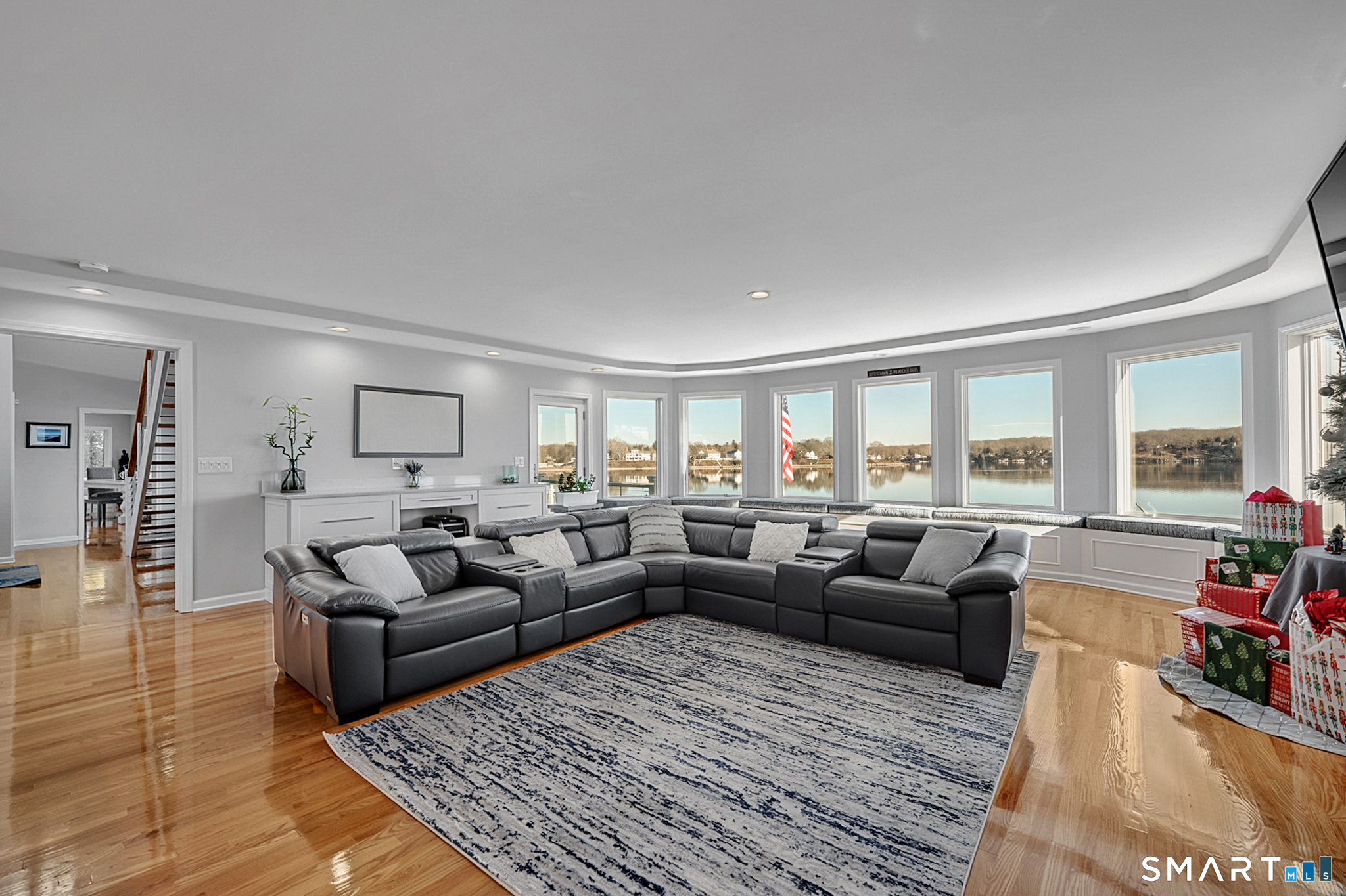 32 Bishops Bay Road East Lyme CT 06357