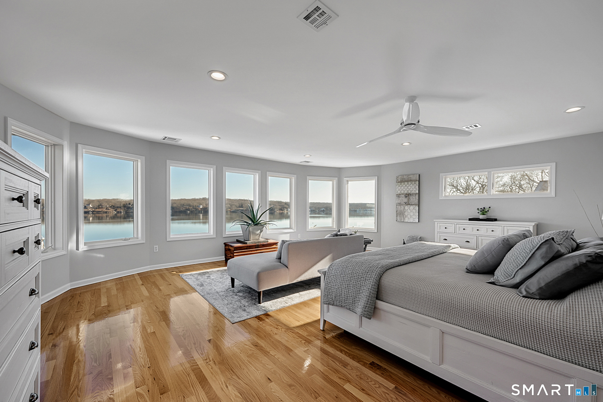 32 Bishops Bay Road East Lyme CT 06357