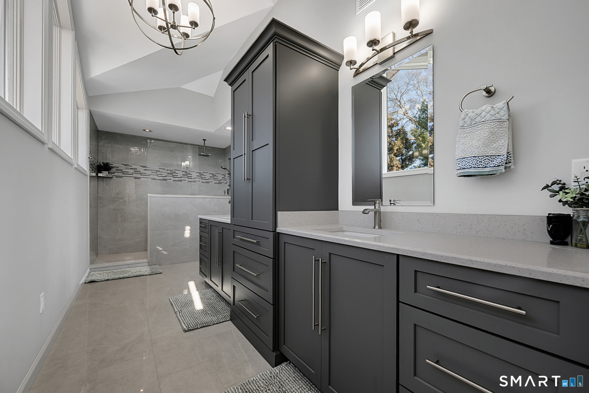 32 Bishops Bay Road East Lyme CT 06357