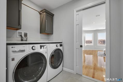 32 Bishops Bay Road East Lyme CT 06357