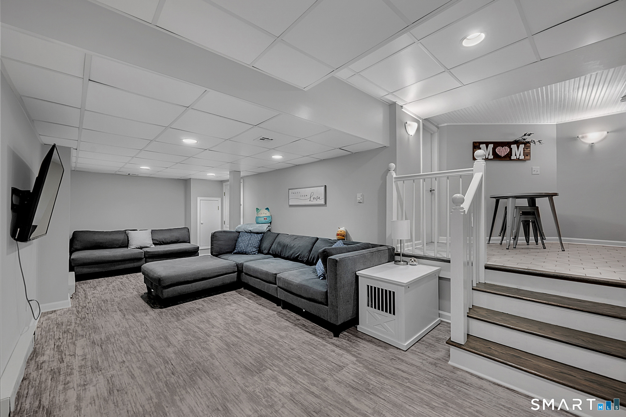 32 Bishops Bay Road East Lyme CT 06357