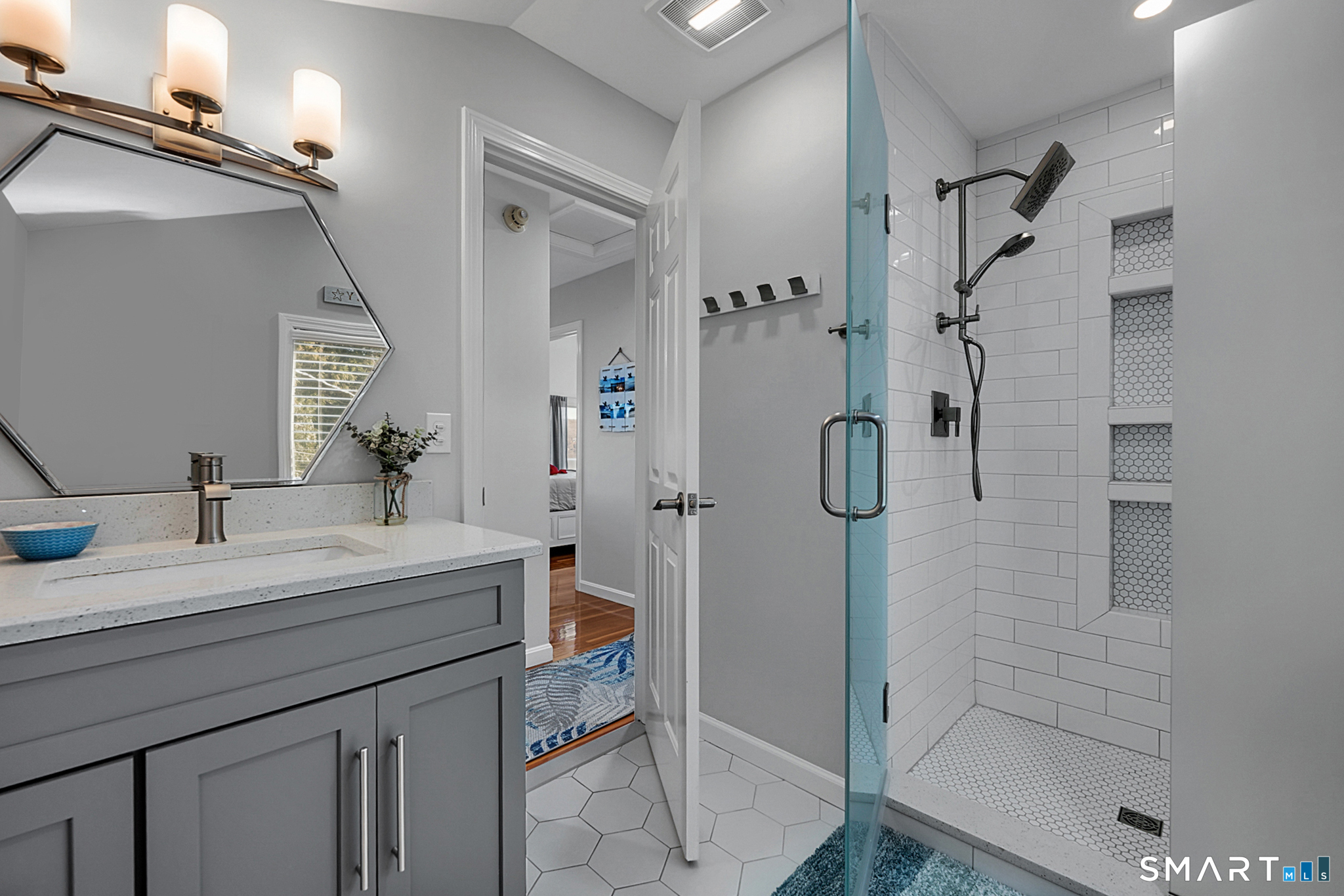 32 Bishops Bay Road East Lyme CT 06357