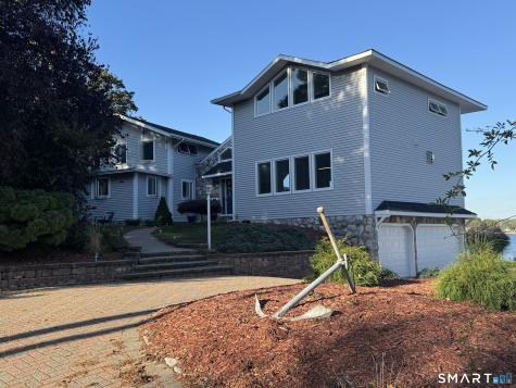 32 Bishops Bay Road East Lyme CT 06357