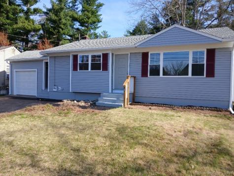 133 Roxbury Road East Hartford CT 06118