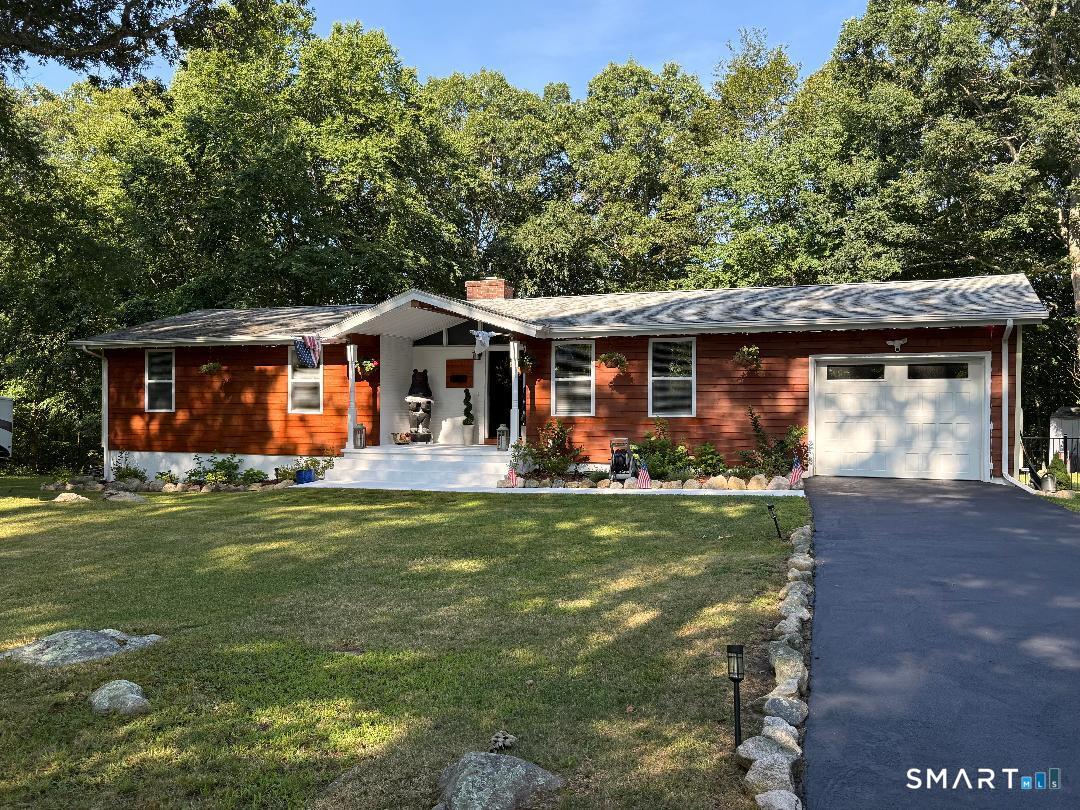 20 Eagle Ridge Drive Ledyard CT 06335