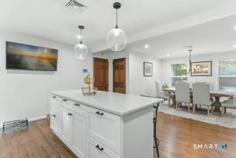 20 Eagle Ridge Drive Ledyard CT 06335