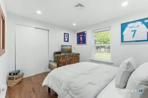 20 Eagle Ridge Drive Ledyard CT 06335