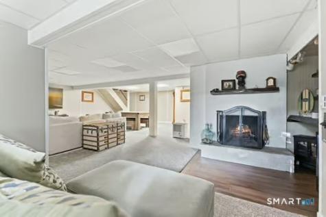 20 Eagle Ridge Drive Ledyard CT 06335