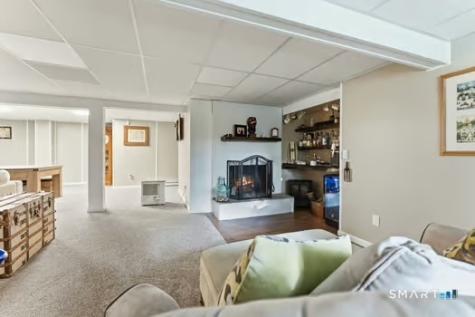 20 Eagle Ridge Drive Ledyard CT 06335