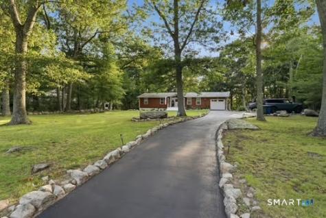 20 Eagle Ridge Drive Ledyard CT 06335