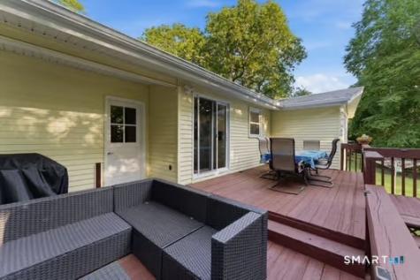 20 Eagle Ridge Drive Ledyard CT 06335