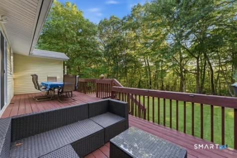 20 Eagle Ridge Drive Ledyard CT 06335