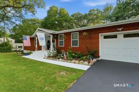 20 Eagle Ridge Drive Ledyard CT 06335