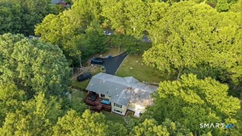 20 Eagle Ridge Drive Ledyard CT 06335