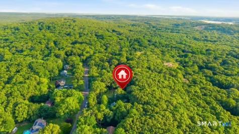 20 Eagle Ridge Drive Ledyard CT 06335