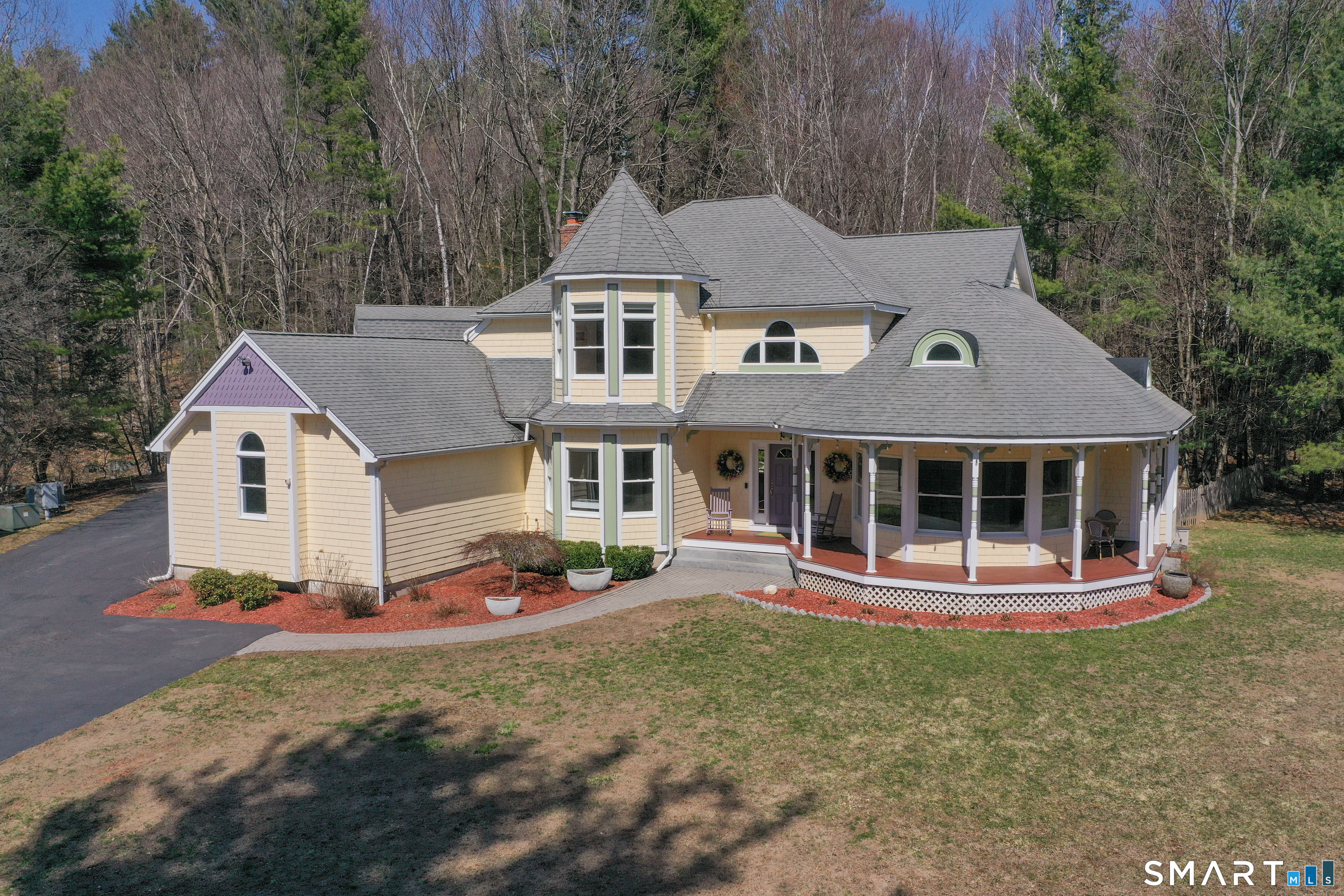 35 Hanson Road Canton CT 06019