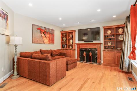 35 Hanson Road Canton CT 06019