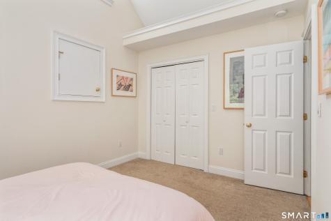 35 Hanson Road Canton CT 06019