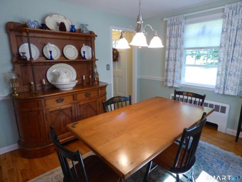 149 Terry Plains Road Bloomfield CT 06002