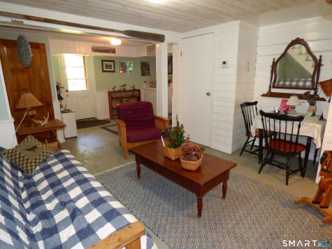 149 Terry Plains Road Bloomfield CT 06002