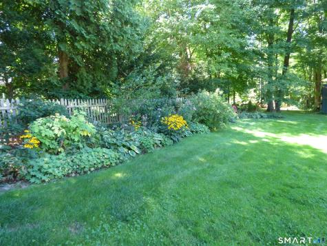 149 Terry Plains Road Bloomfield CT 06002