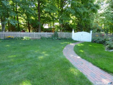 149 Terry Plains Road Bloomfield CT 06002