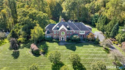 25 Whispering Hollow Court Cheshire CT 06410