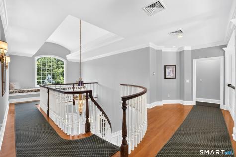 25 Whispering Hollow Court Cheshire CT 06410