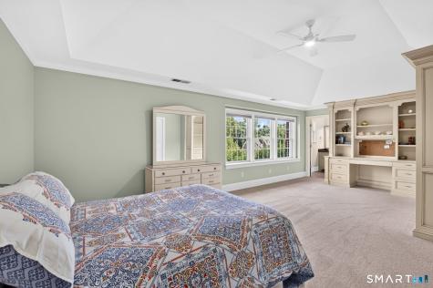 25 Whispering Hollow Court Cheshire CT 06410