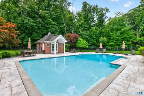 25 Whispering Hollow Court Cheshire CT 06410