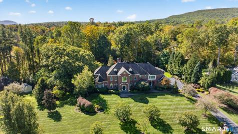 25 Whispering Hollow Court Cheshire CT 06410