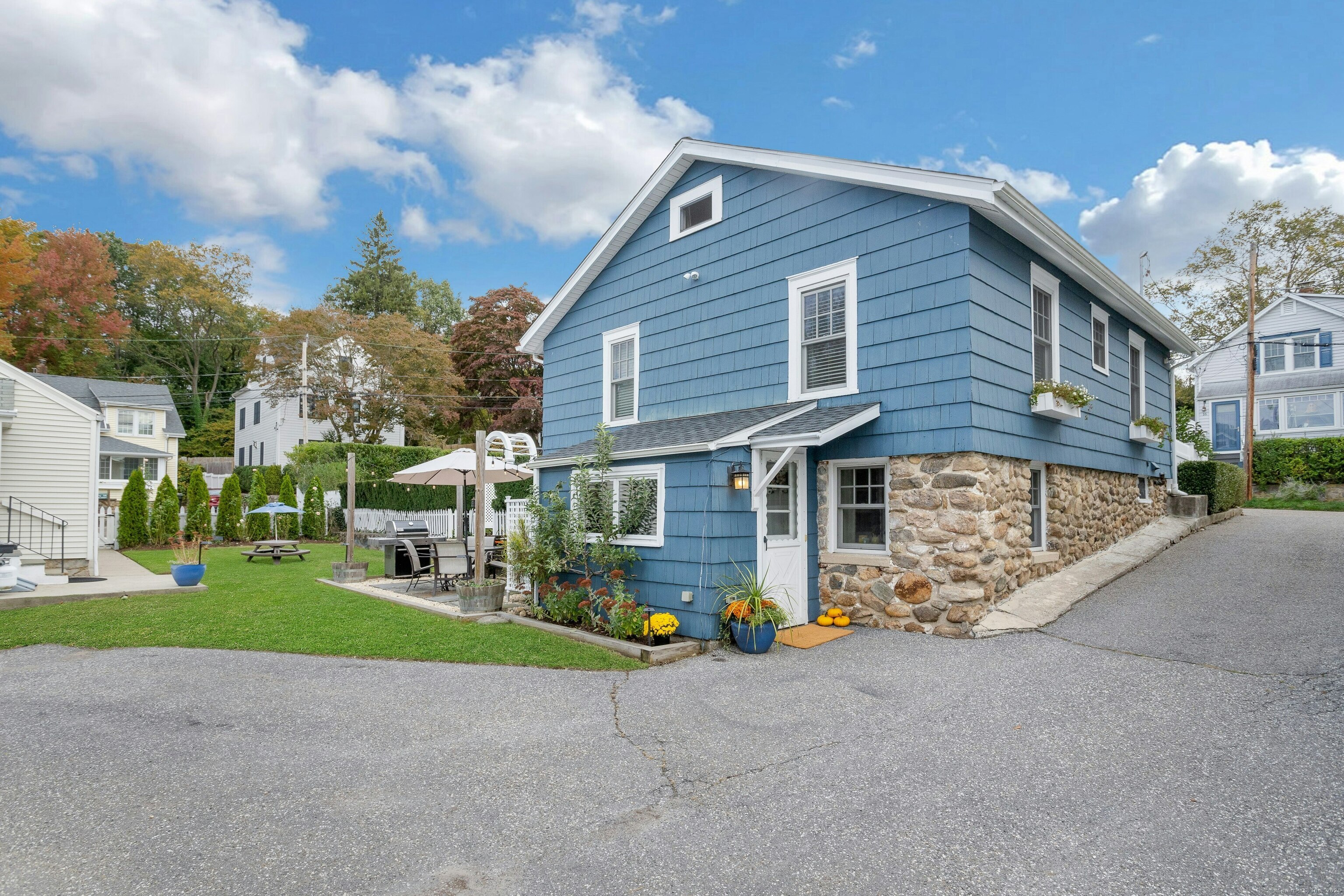 19 William Street Darien CT 06820