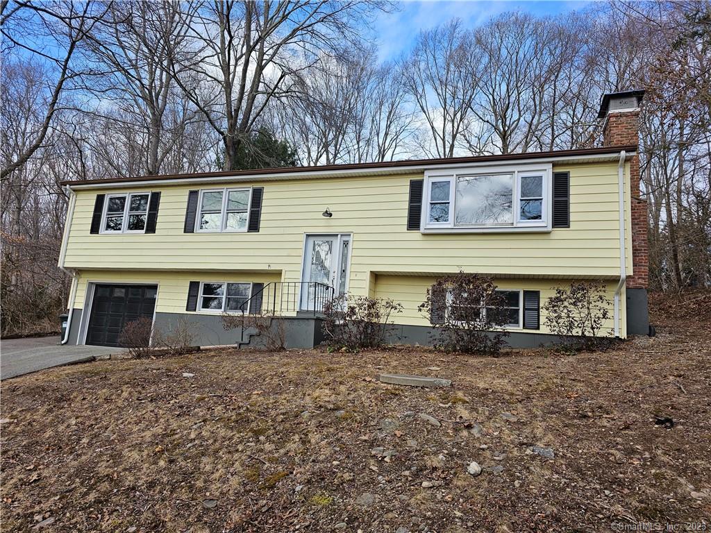 12 Lauren Lane Norwich CT 06360